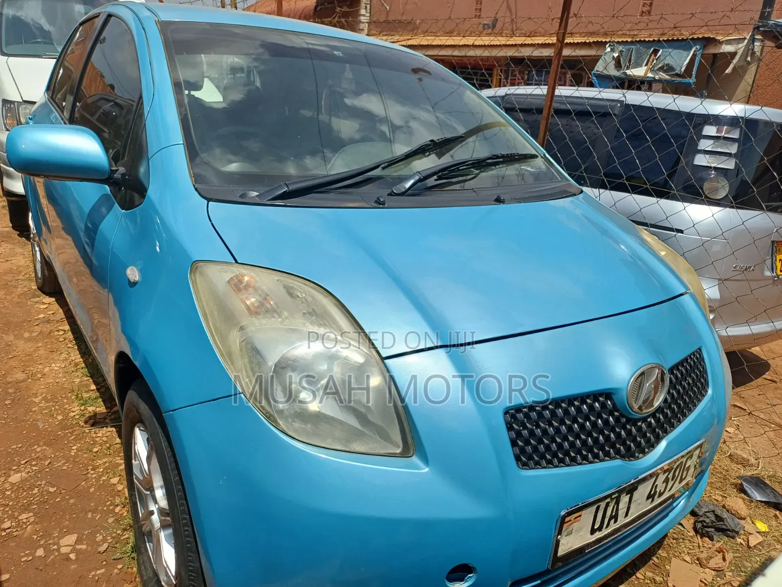 Toyota Vitz 2008 Blue