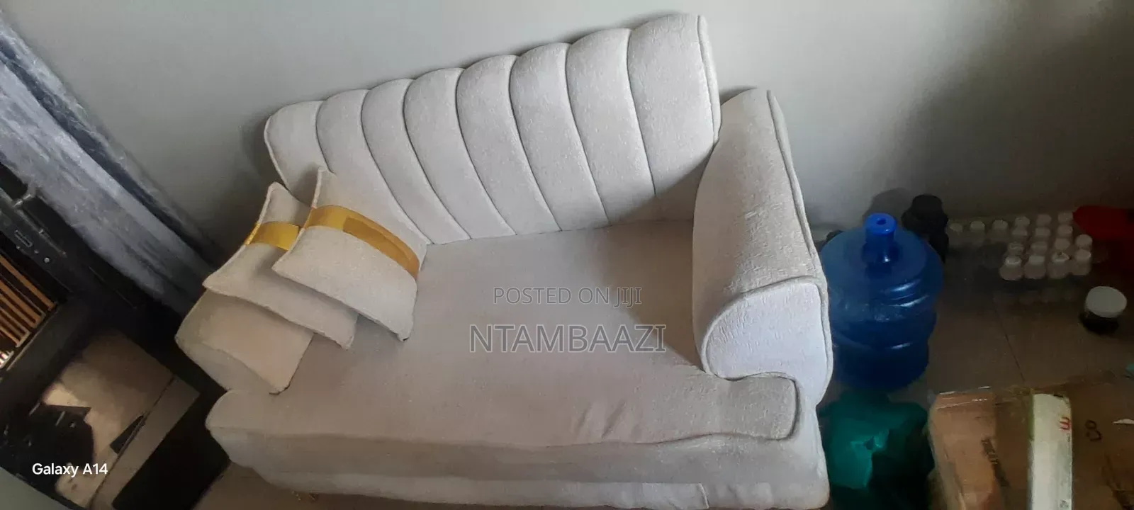 Classic Sofa Set