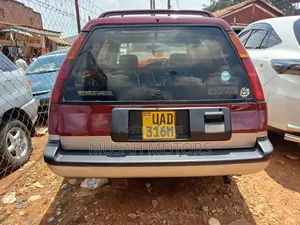 Toyota Carib 1995 Red