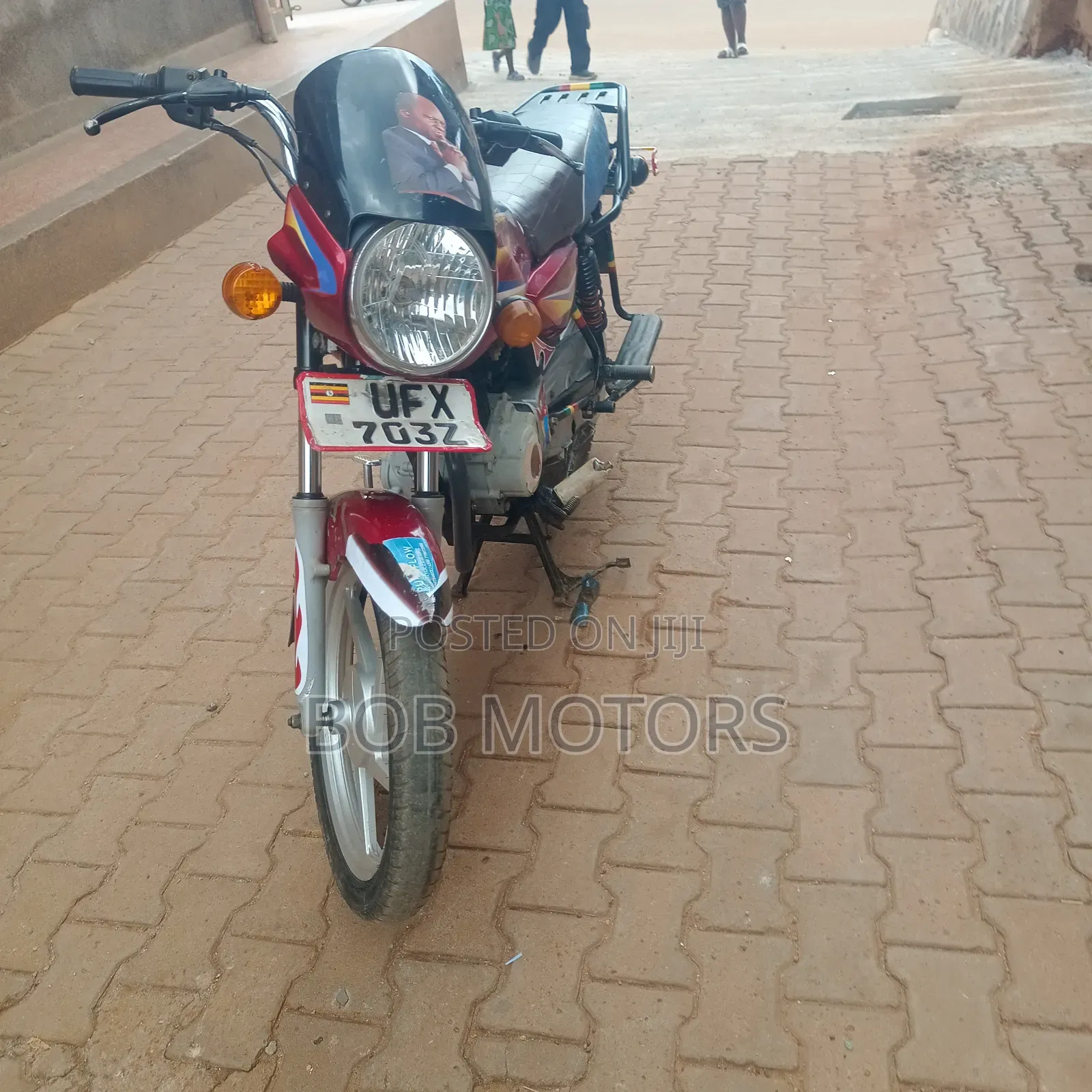Bajaj CT 125X 2025 Red