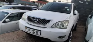 Toyota Harrier 2010 White
