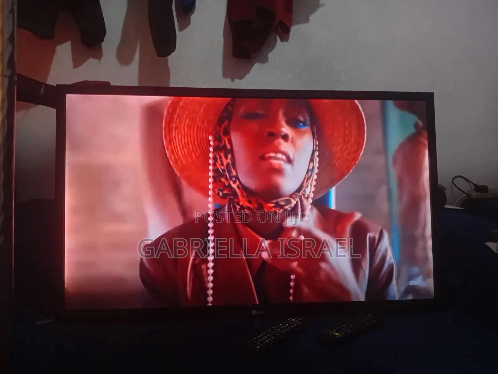 43 Inch TV