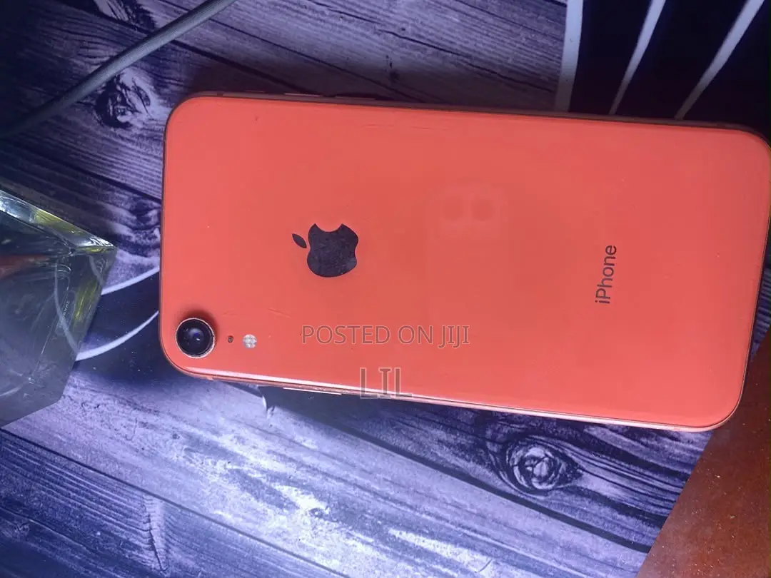 Apple iPhone XR 128 GB Orange