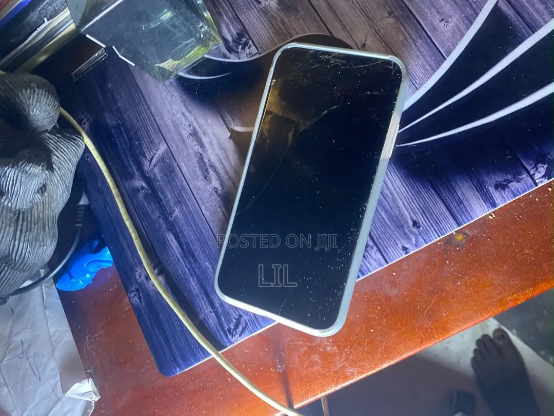 Apple iPhone XR 128 GB Orange