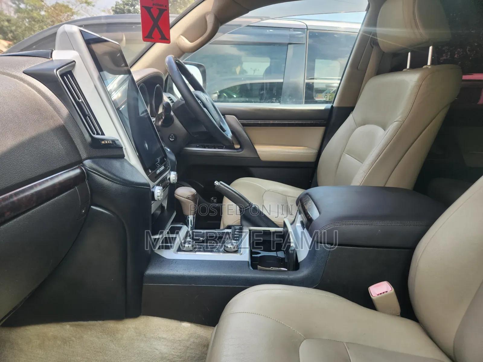 Toyota Land Cruiser 2017 Silver