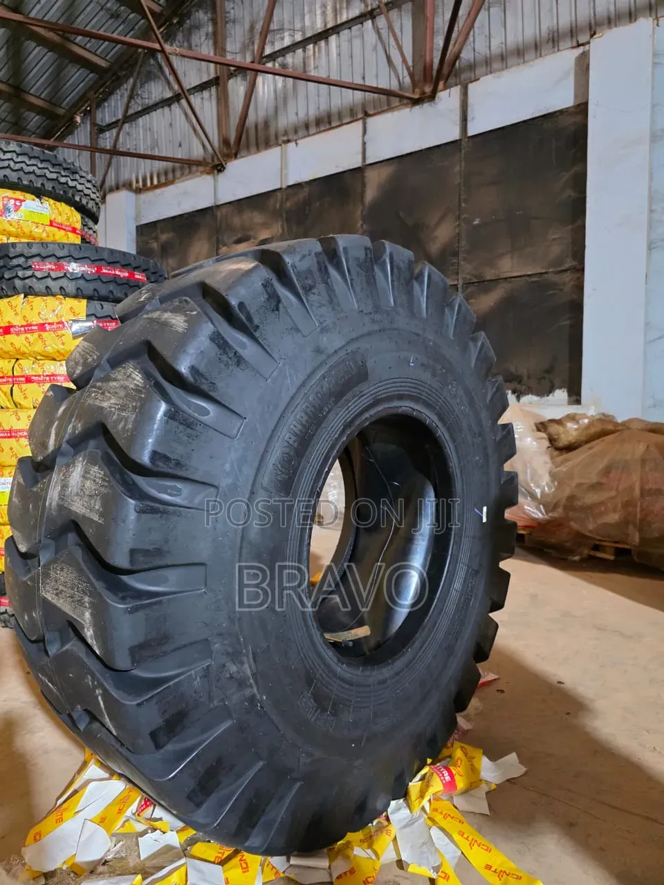 23.5R25 Gold Road Runner Tyres for Wheel Loader