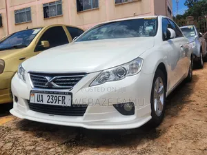 Toyota Mark X 2010