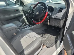 Toyota Hilux 2015