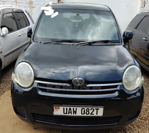 Toyota Sienta 2007 Black