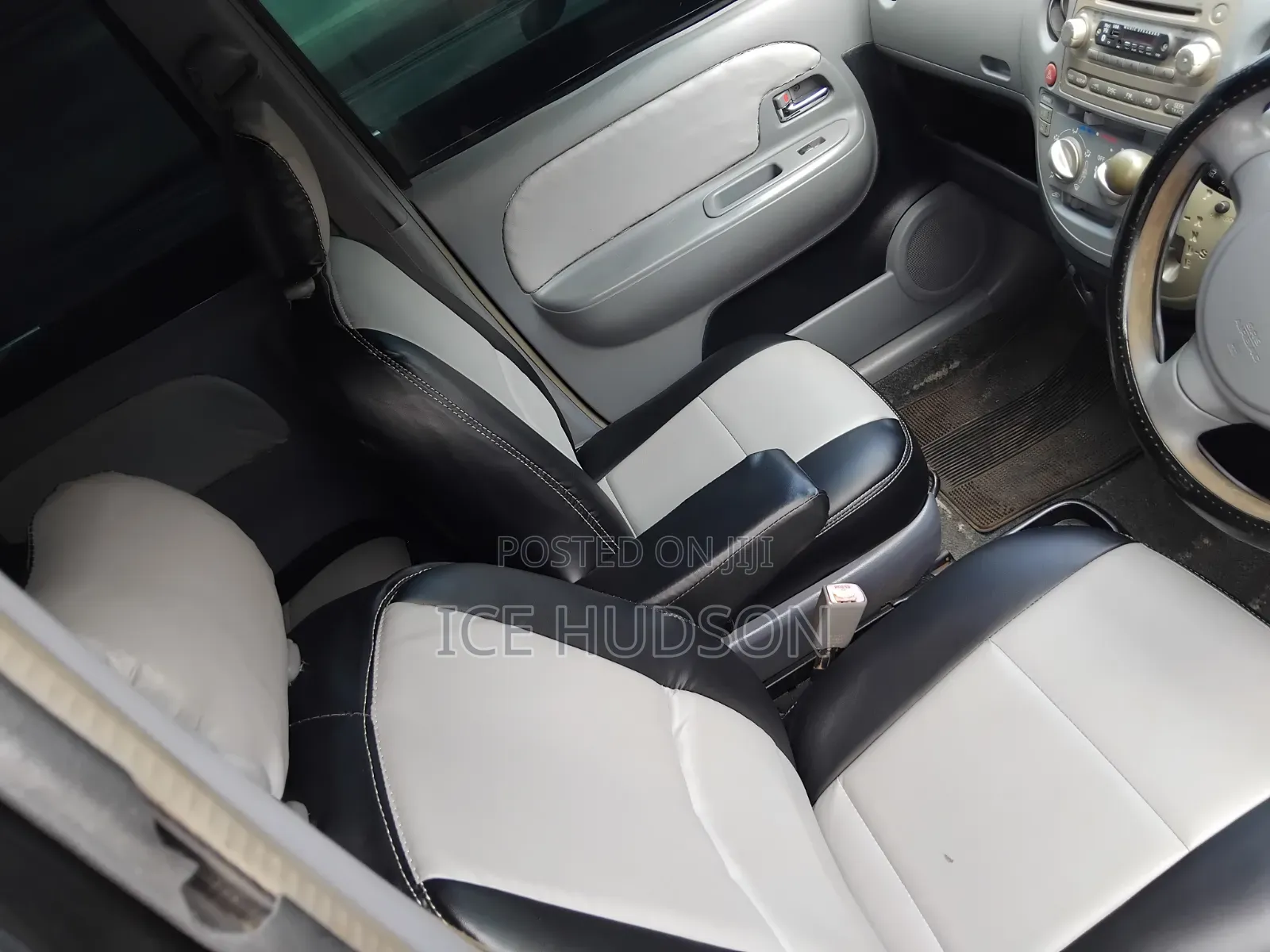 Toyota Sienta 2007 Black