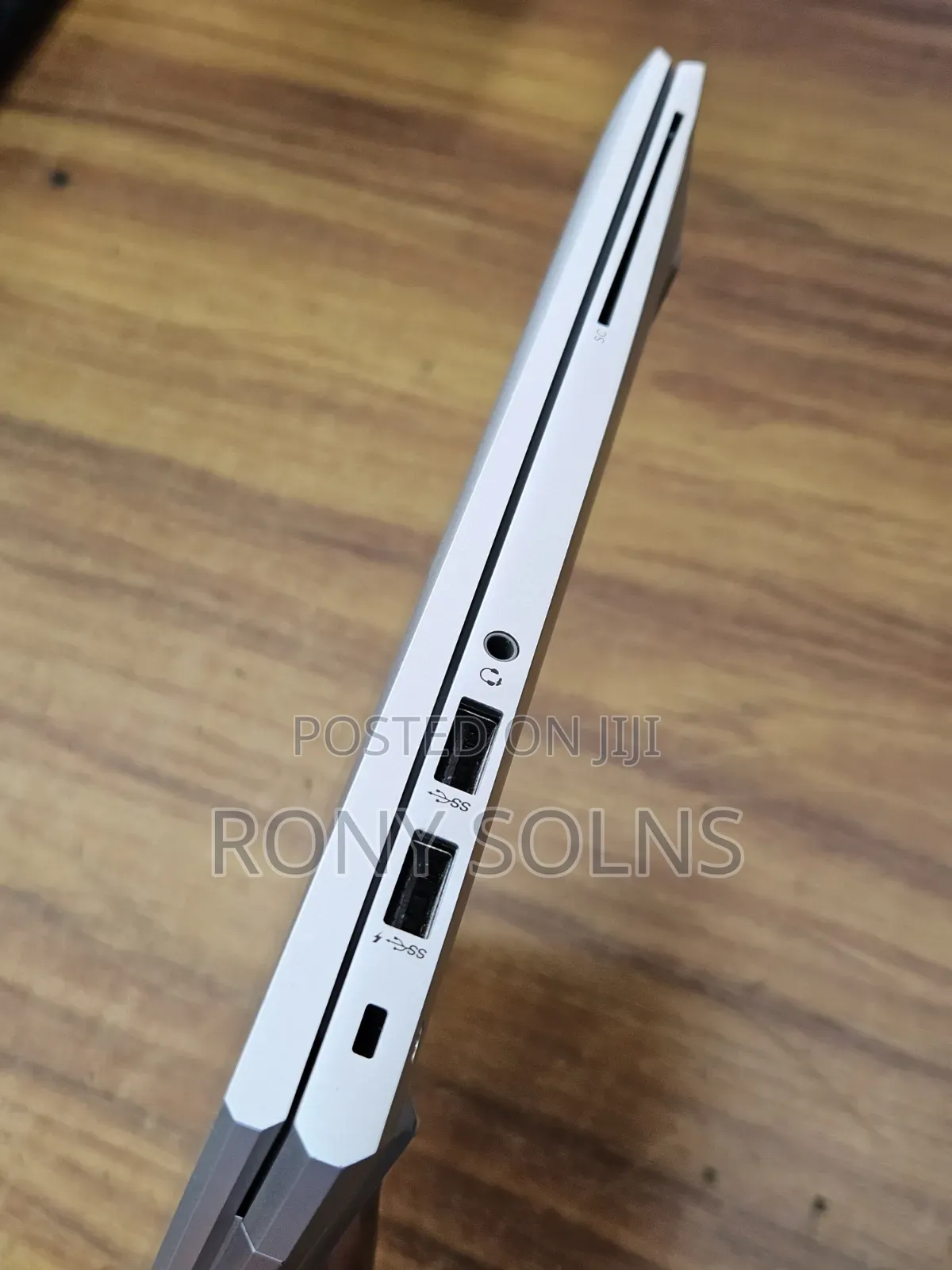 Laptop HP EliteBook 830 G8 8GB AMD SSD 256GB