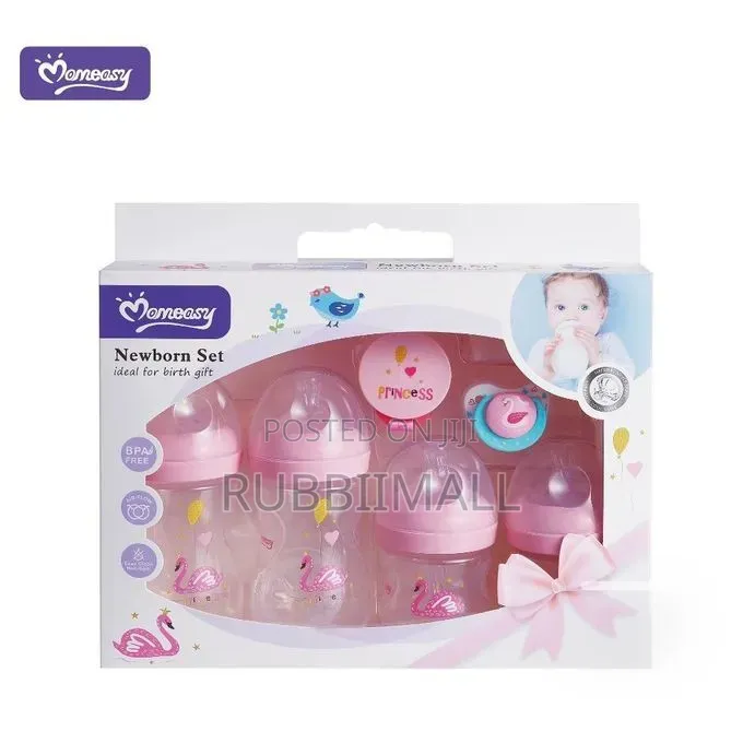 Momeasy Baby Feeding Bottle Newborn Set & Care Gift Set ~ 7 Pieces