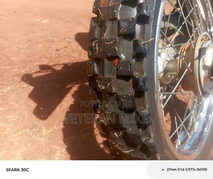 Honda XL 125 2012 Red