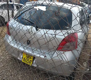 Toyota Vitz 2015 Gray