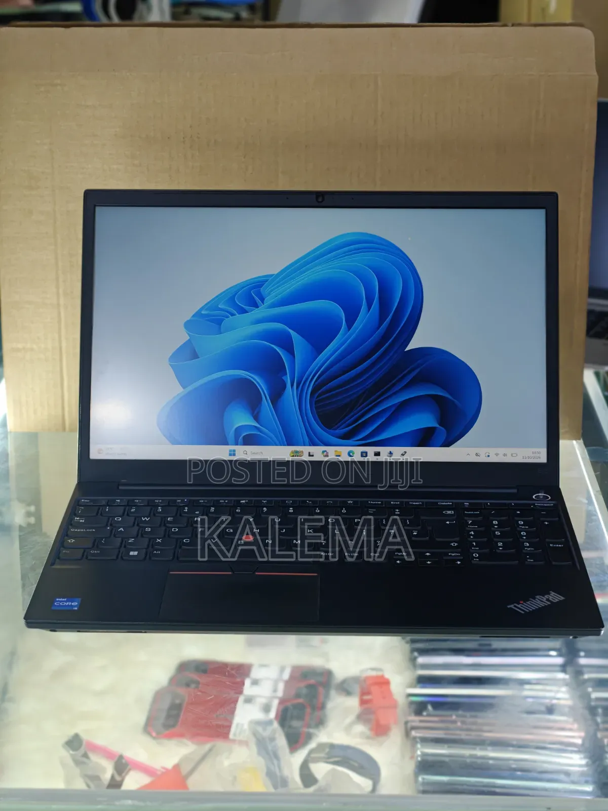 New Laptop Lenovo ThinkPad E15 8GB Intel Core i5 SSD 512GB