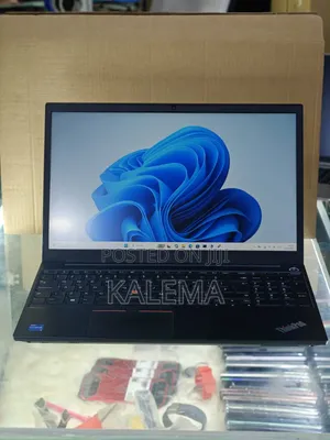 New Laptop Lenovo ThinkPad E15 8GB Intel Core i5 SSD 512GB