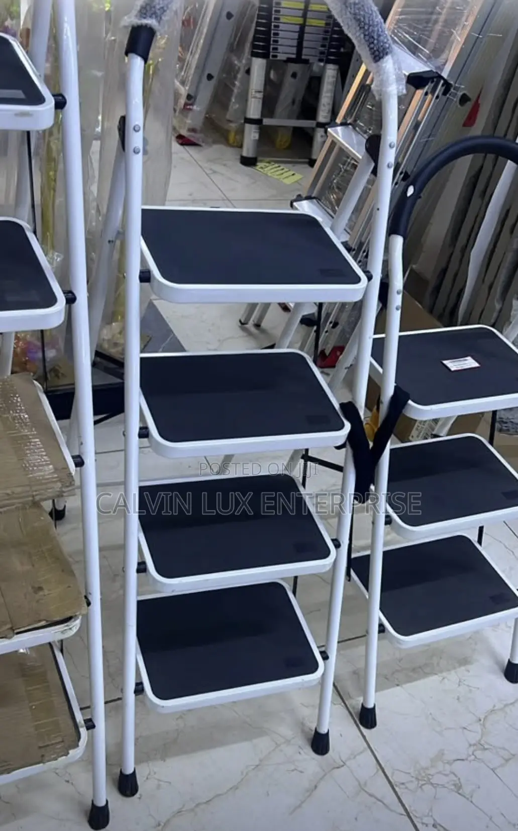 Foldable Aluminum Ladder 4 Steps