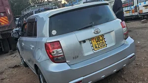 Toyota IST 2010 Silver