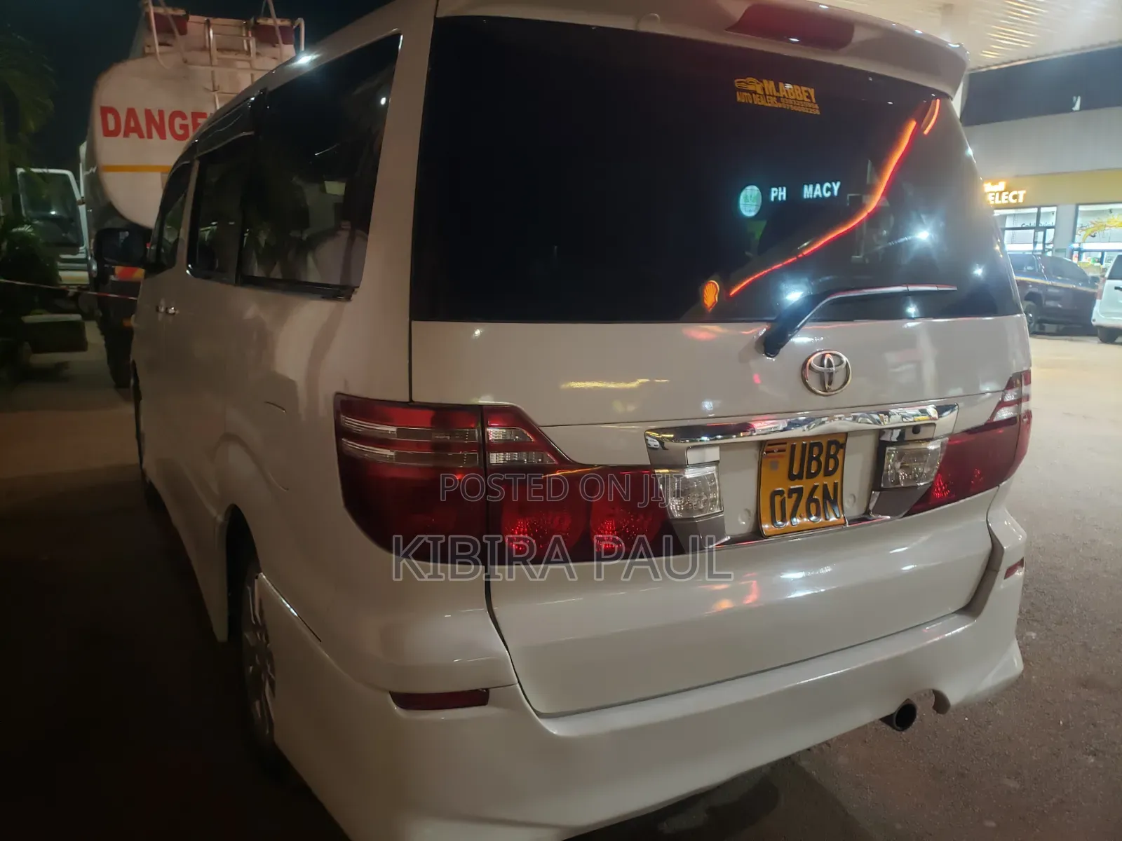 Toyota Alphard 2008 White