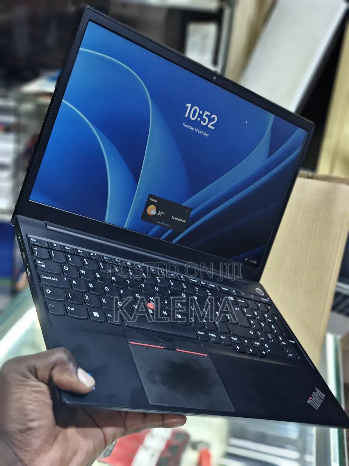 New Laptop Lenovo ThinkPad E15 8GB Intel Core i5 SSD 512GB