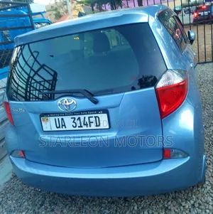 Toyota Ractis 1.5 AWD 2013 Blue
