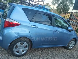 Toyota Ractis 1.5 AWD 2013 Blue
