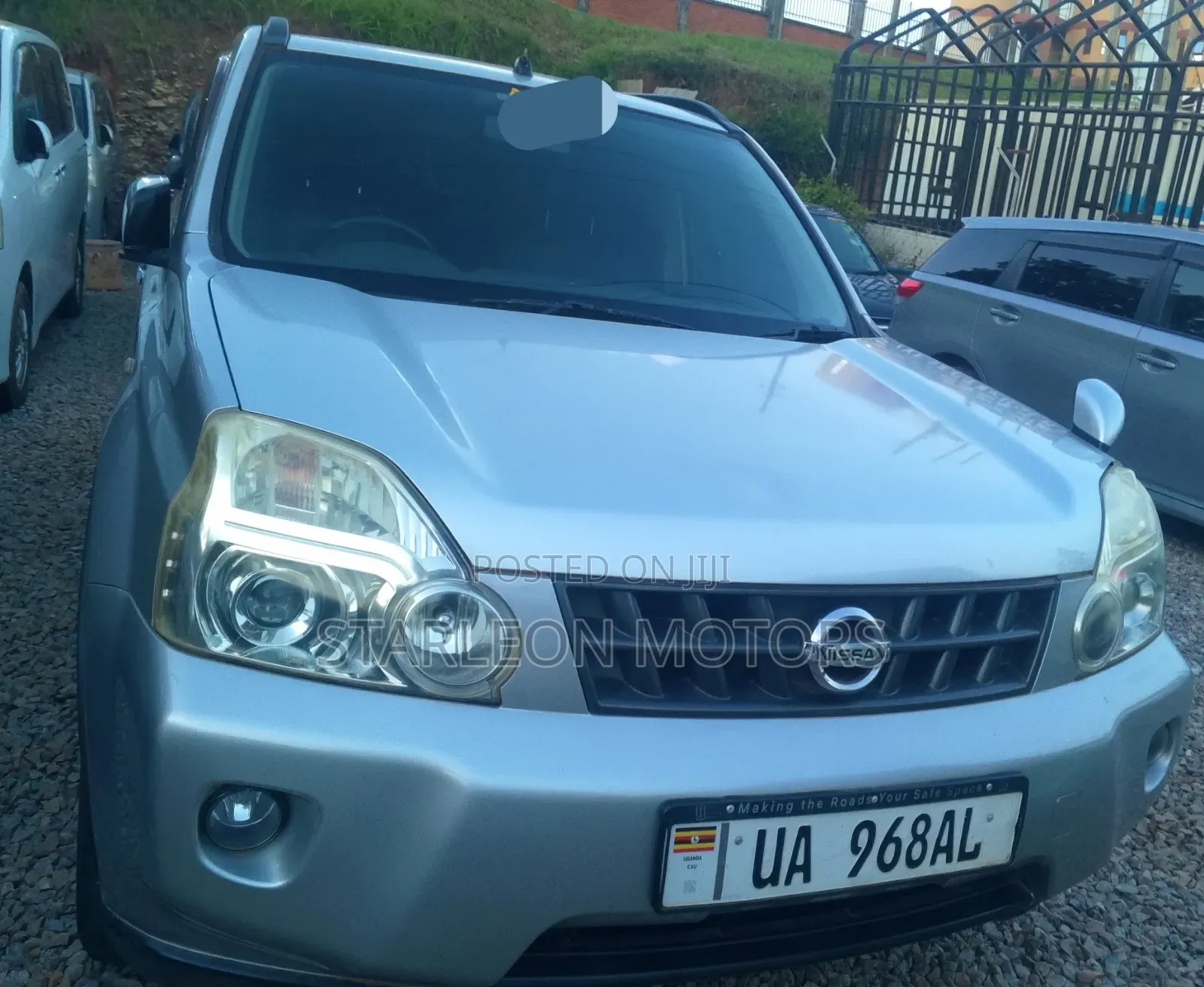 Nissan X-Trail 2.0 Petrol XE 2010 Silver