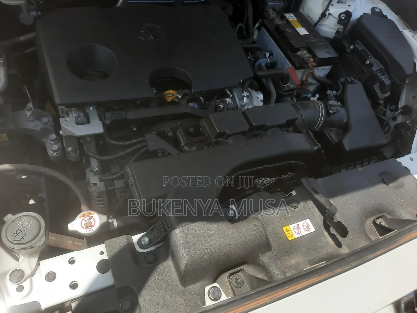 Toyota RAV4 2022 Silver