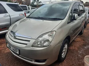 Toyota Passo 2004 Silver