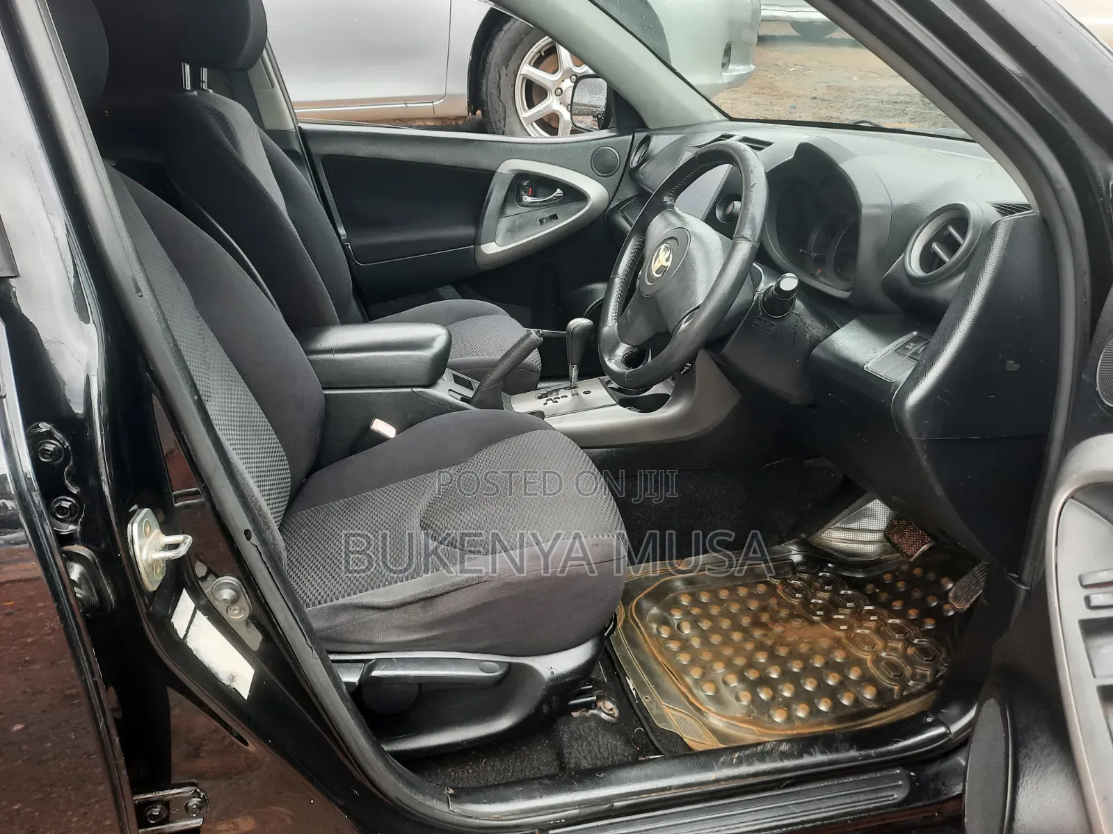 Toyota RAV4 2008 Black