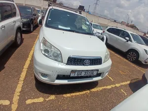 Toyota Rush 1.5 AWD 2012 White