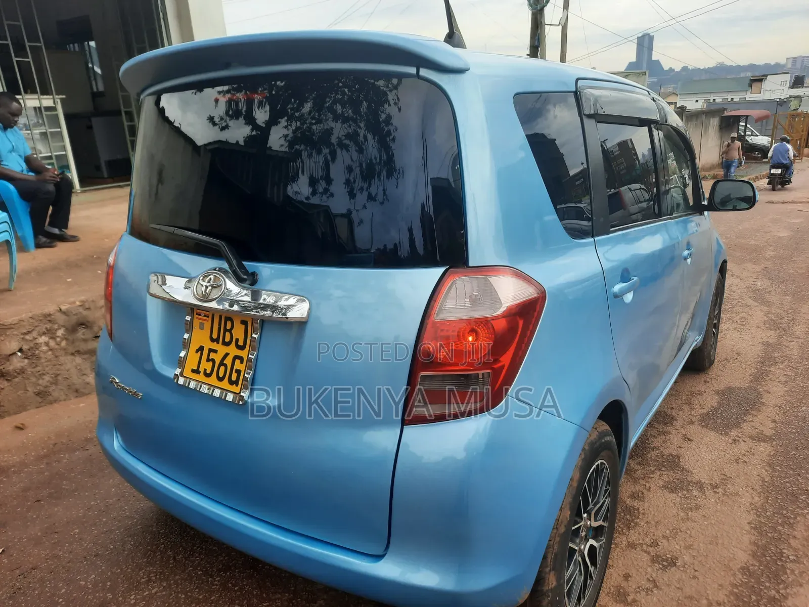 Toyota Ractis 2008 Blue