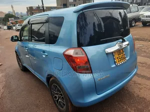 Toyota Ractis 2008 Blue