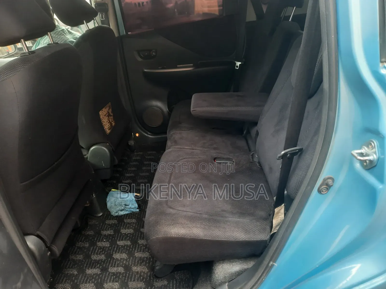 Toyota Ractis 2008 Blue