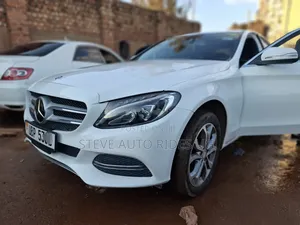 Mercedes-Benz C180 2016 White