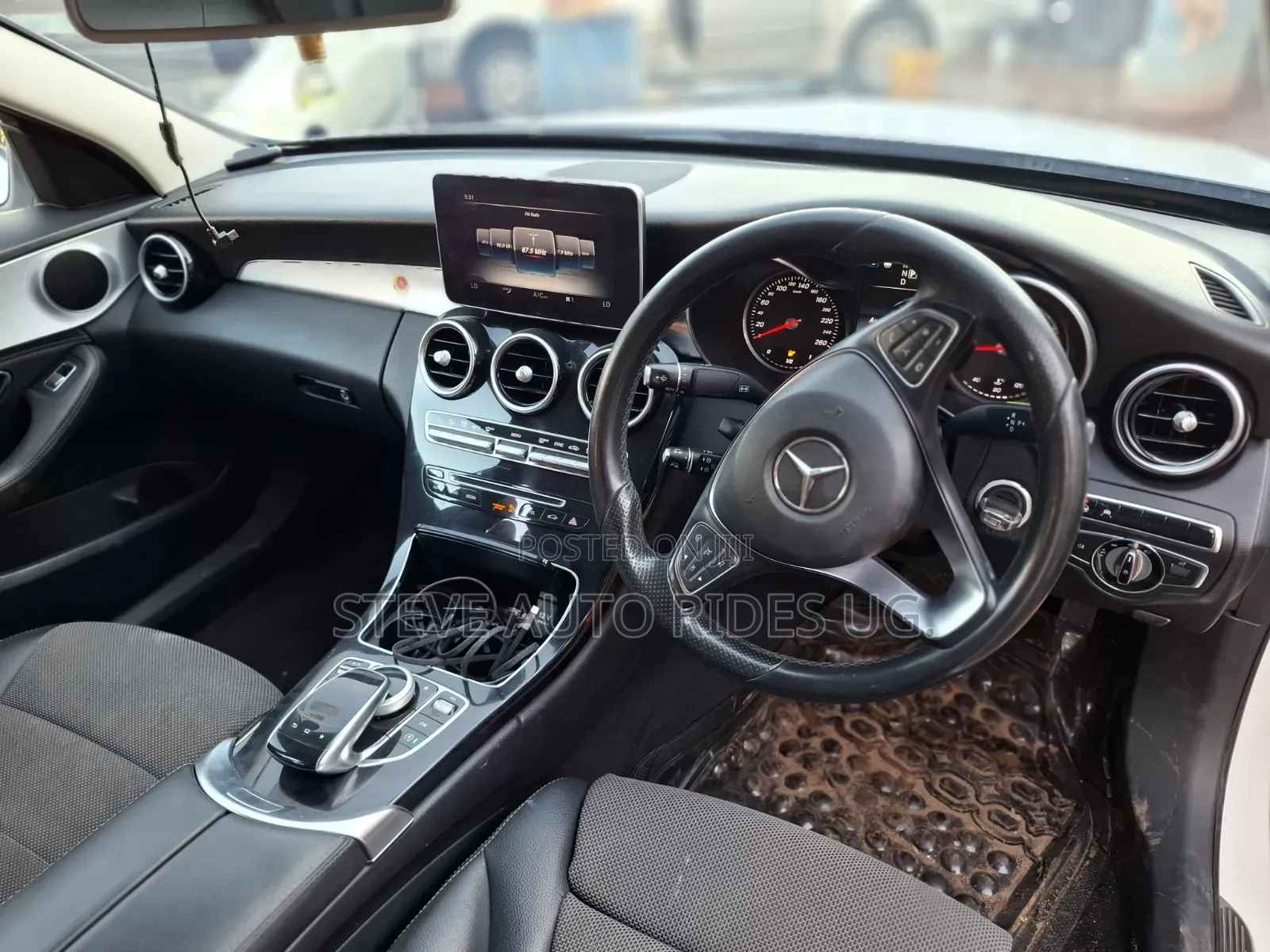 Mercedes-Benz C180 2016 White
