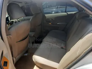 Toyota Premio 2010 Silver