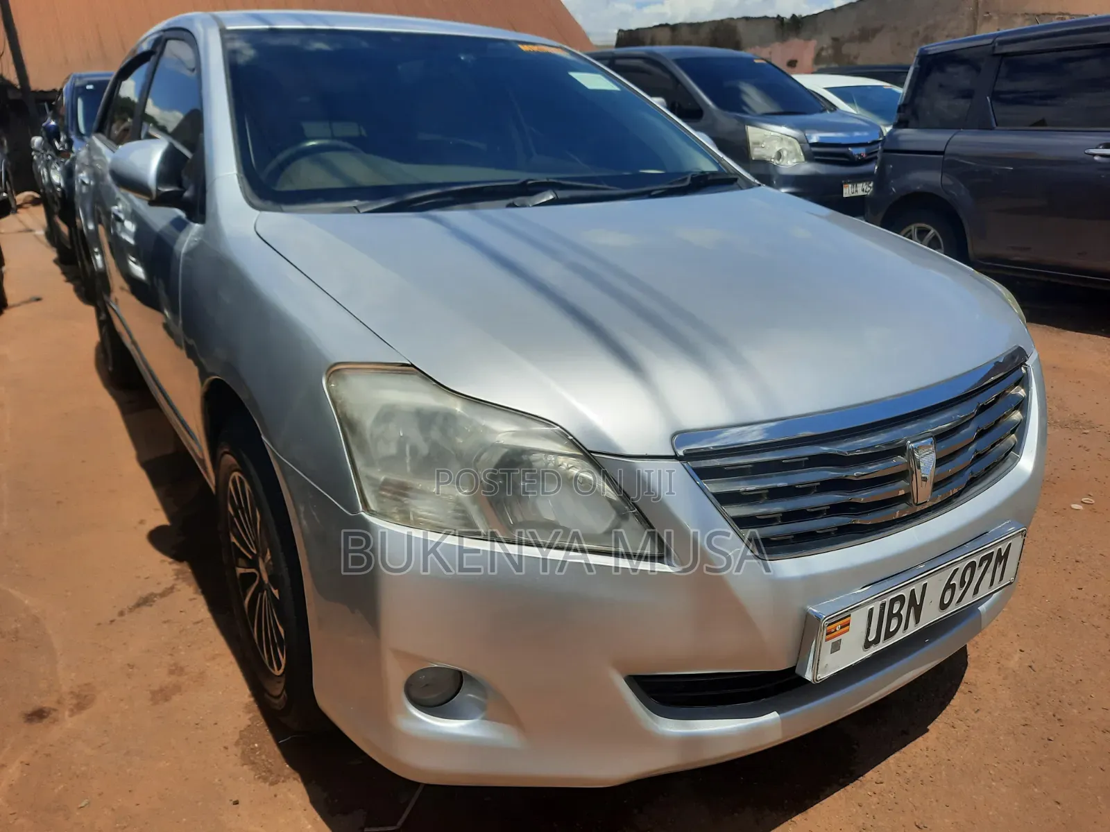 Toyota Premio 2010 Silver