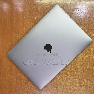 Laptop Apple MacBook Pro 2020 16GB Intel Core i5 SSD 512GB