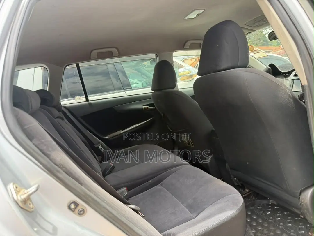 Toyota Corolla 2008 Silver
