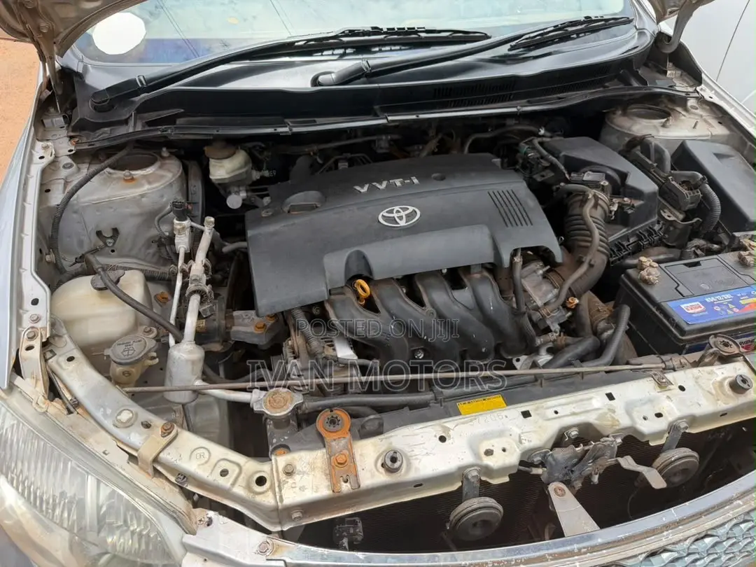 Toyota Corolla 2008 Silver
