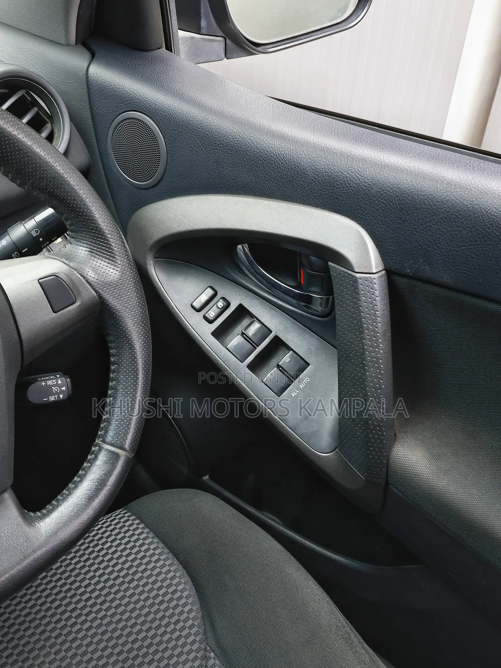Toyota RAV4 2013 White
