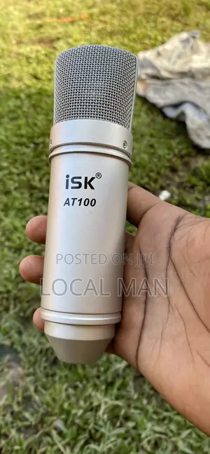 Microphone