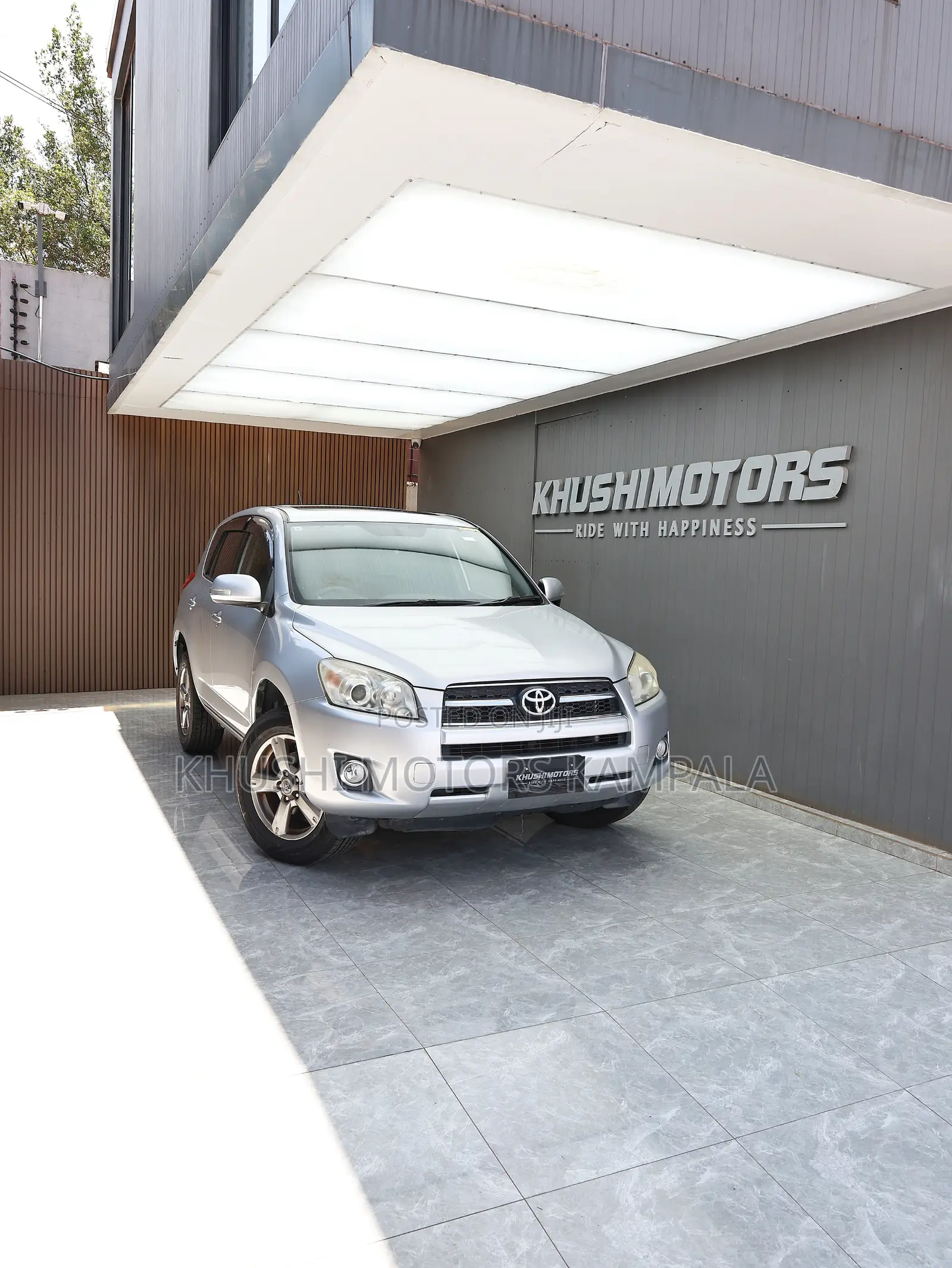 Toyota RAV4 2013 White