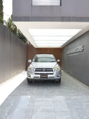 Toyota RAV4 2013 White