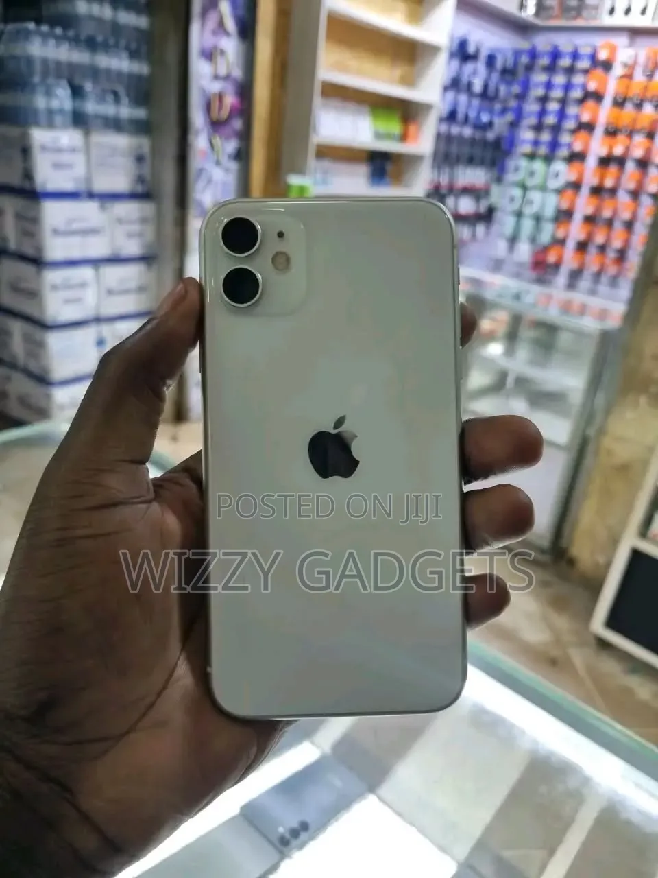 Apple iPhone 11 64 GB White