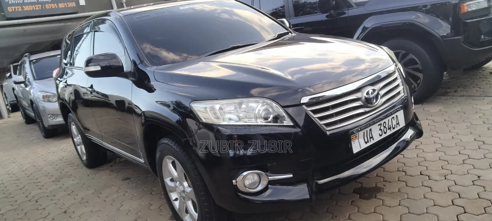 Toyota Vanguard 2011 Black