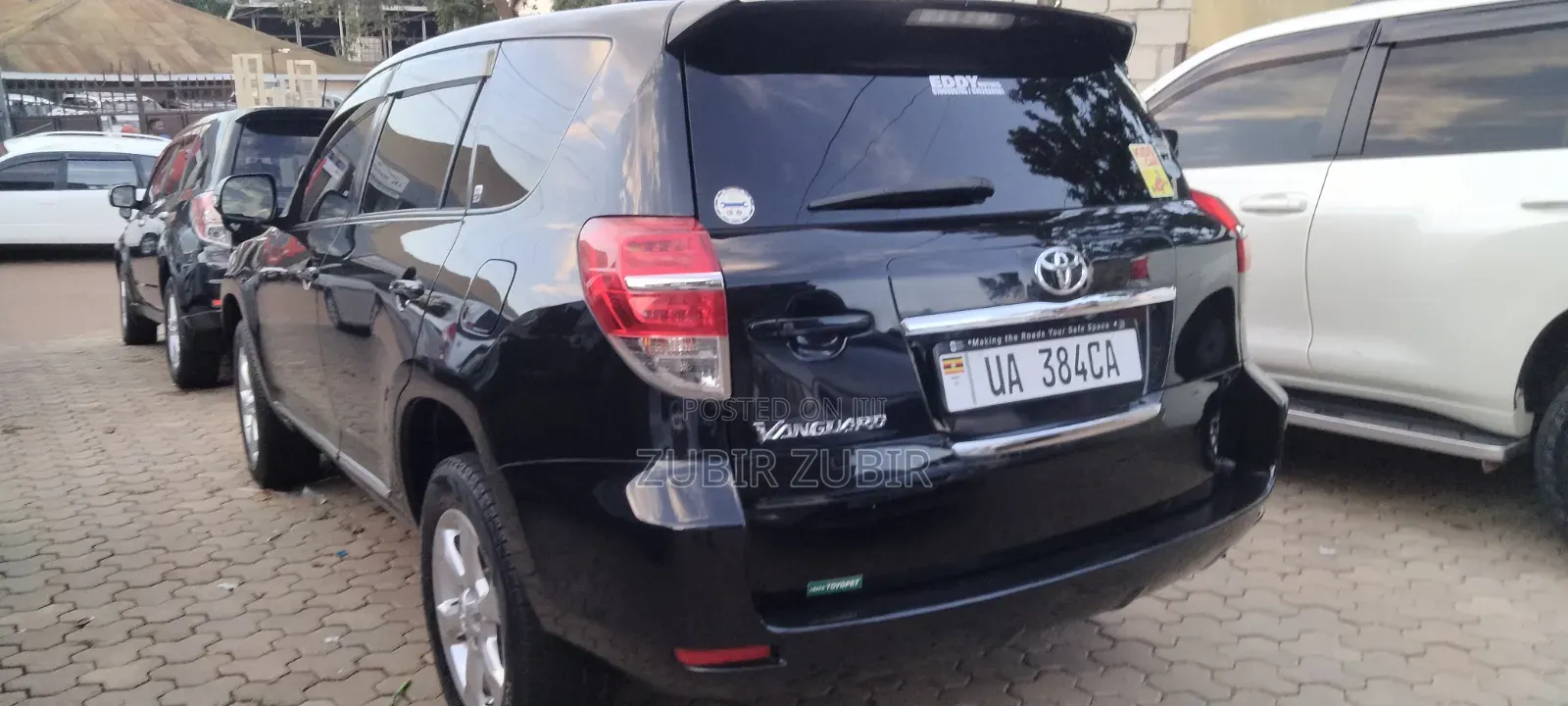 Toyota Vanguard 2011 Black