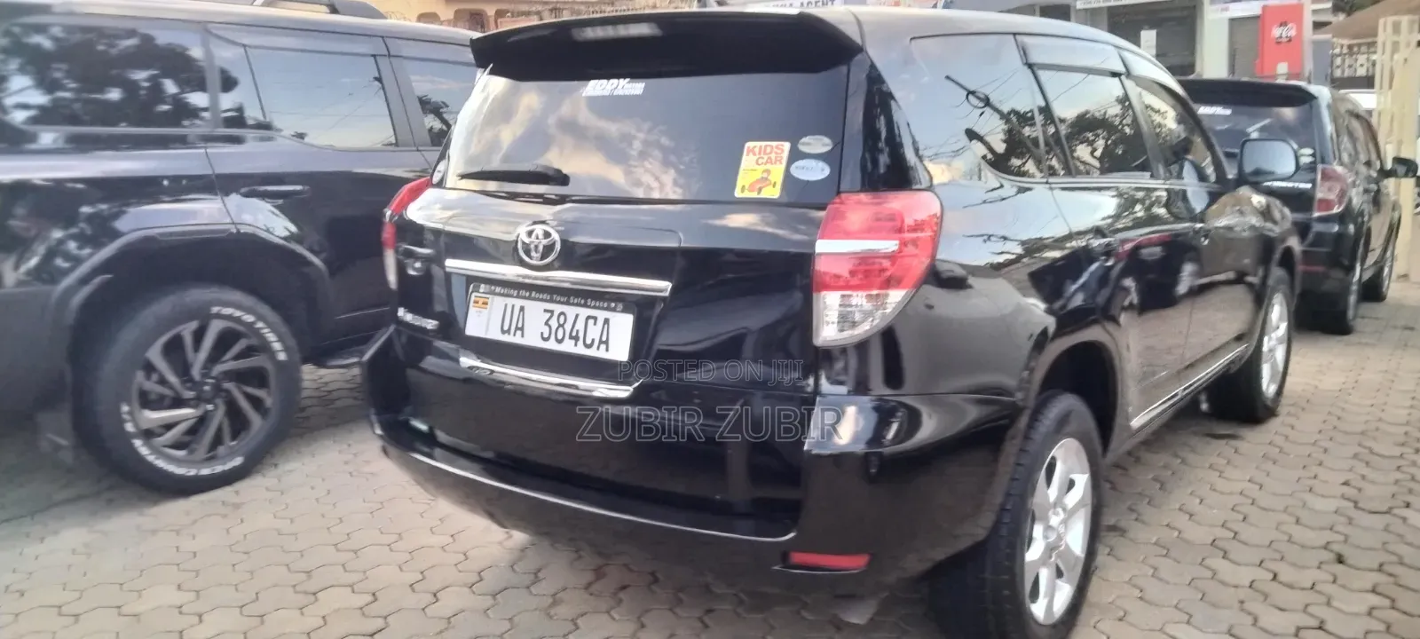 Toyota Vanguard 2011 Black