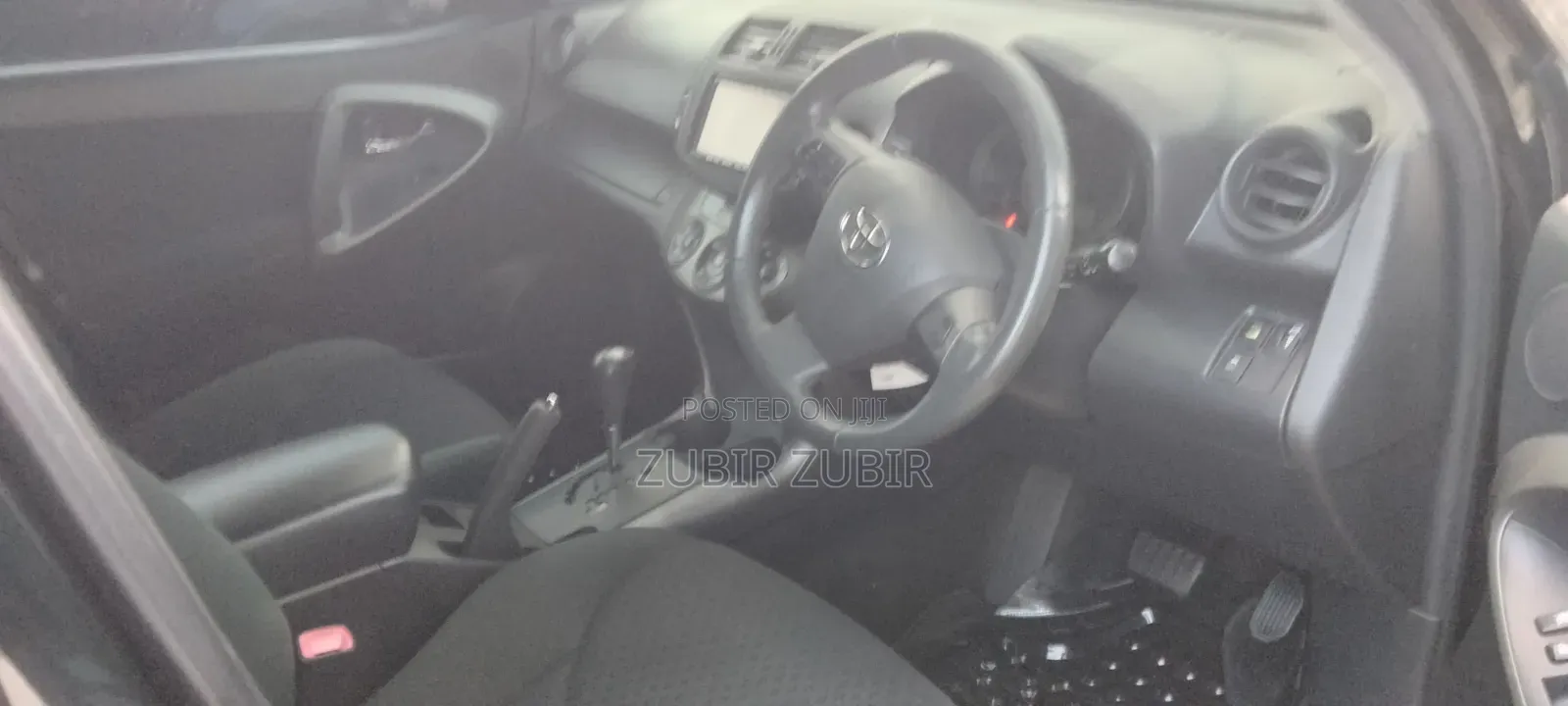 Toyota Vanguard 2011 Black